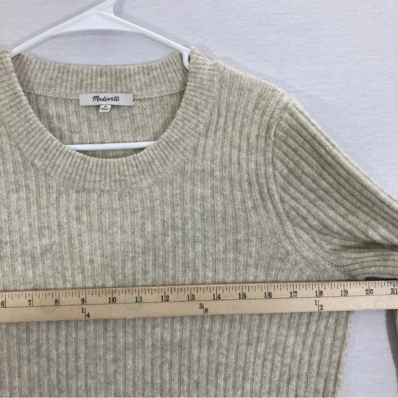 Madewell Cream/Oatmeal Soft Cozy Wool Blend Sweater size Medium - Picture 6 of 9